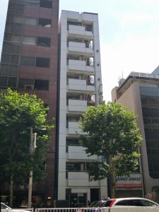 新橋アオヤギビル 1F